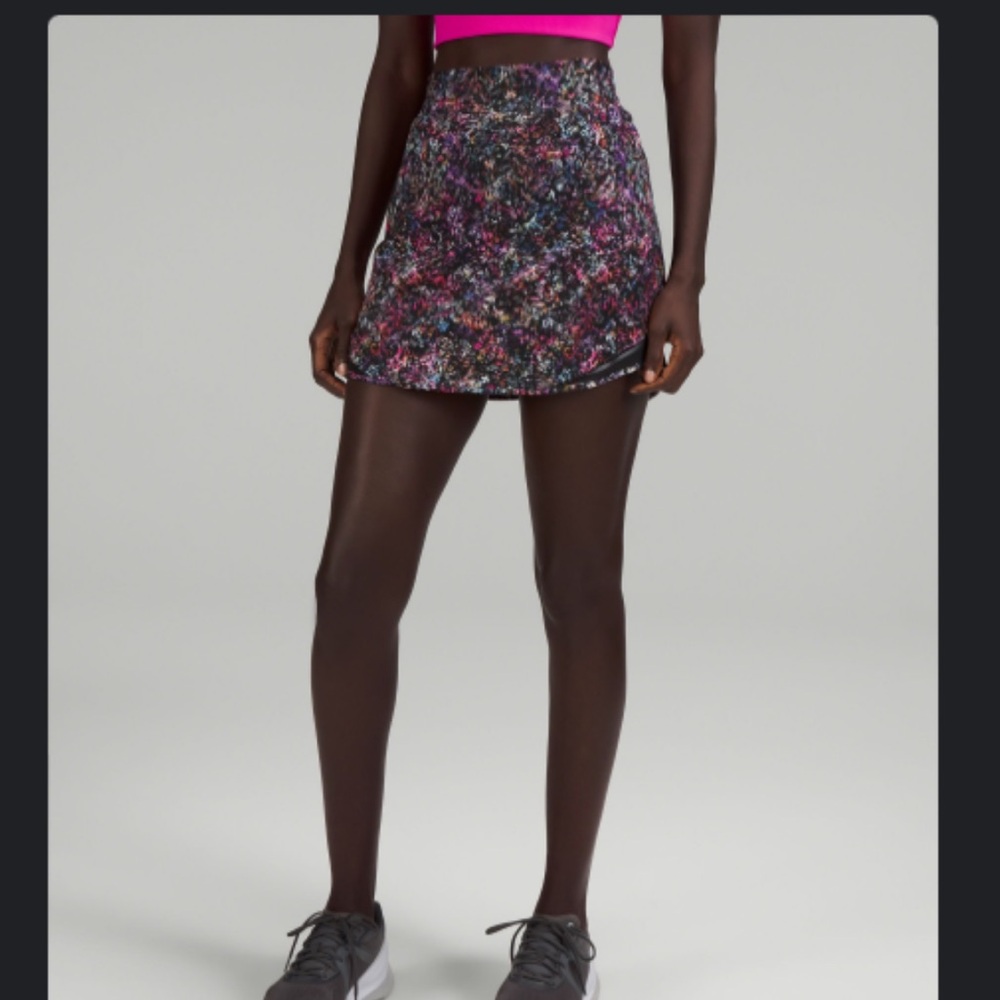 NWOT Lululemon Hotty Hot High-Rise Skirt Long in Floral Spray Multi